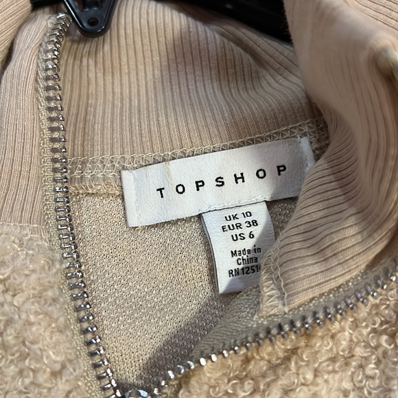 Topshop beige fleece sweater - Picture 3 of 3